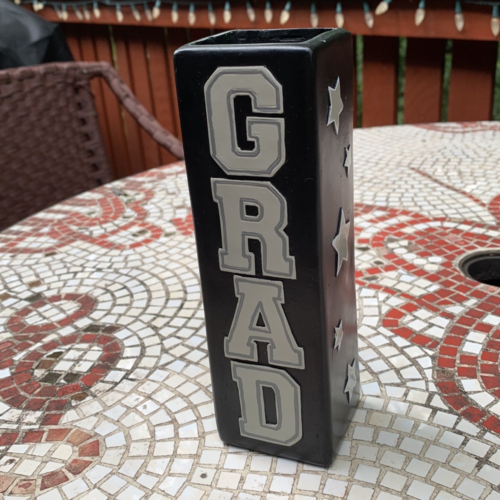 3/$30 | Grad vase